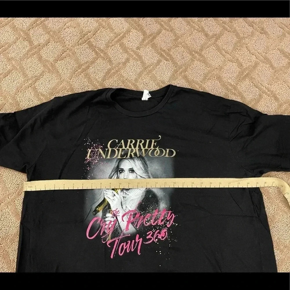 Carrie Underwood Tour Concert T-Shirt - Picture 6 of 6